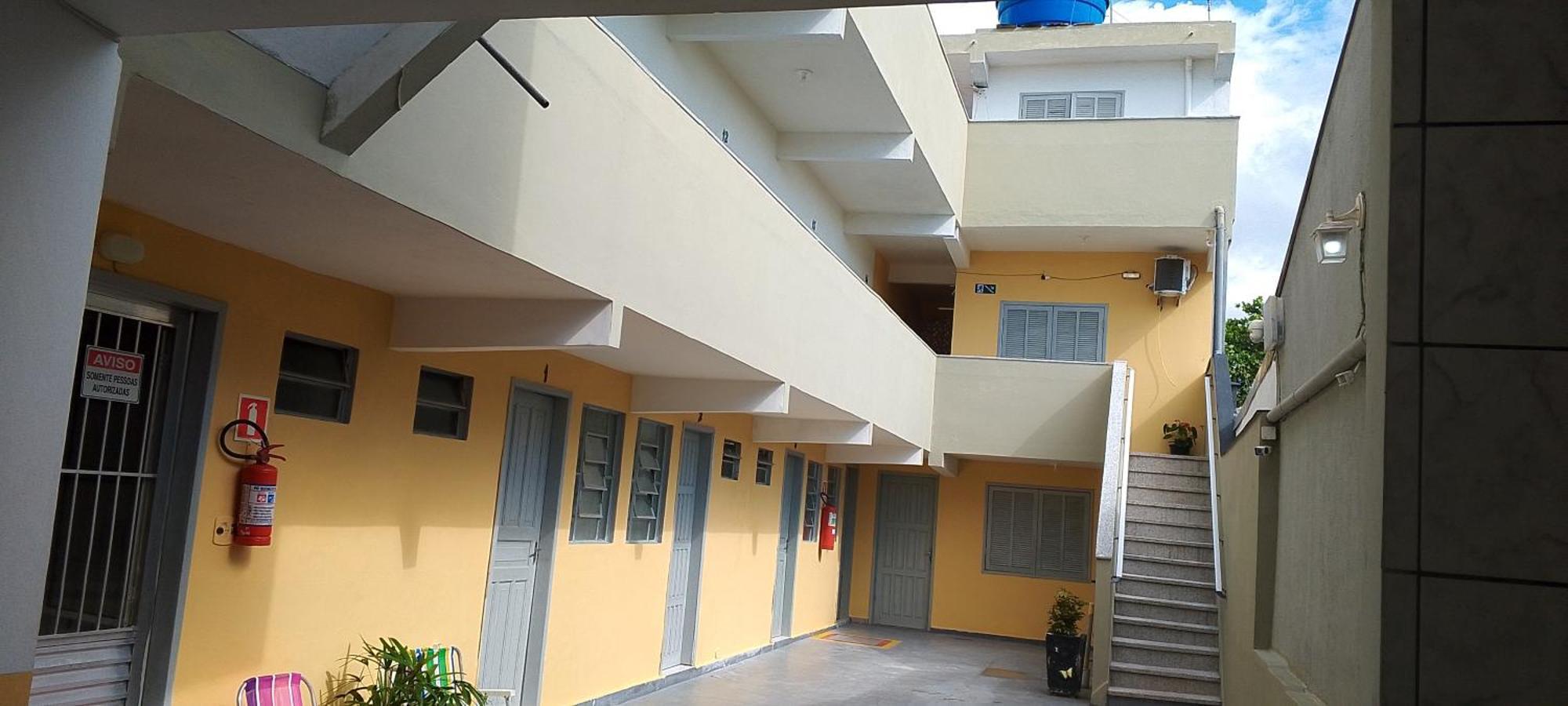 Hotel Pousada Girassol Matinhos Exterior foto