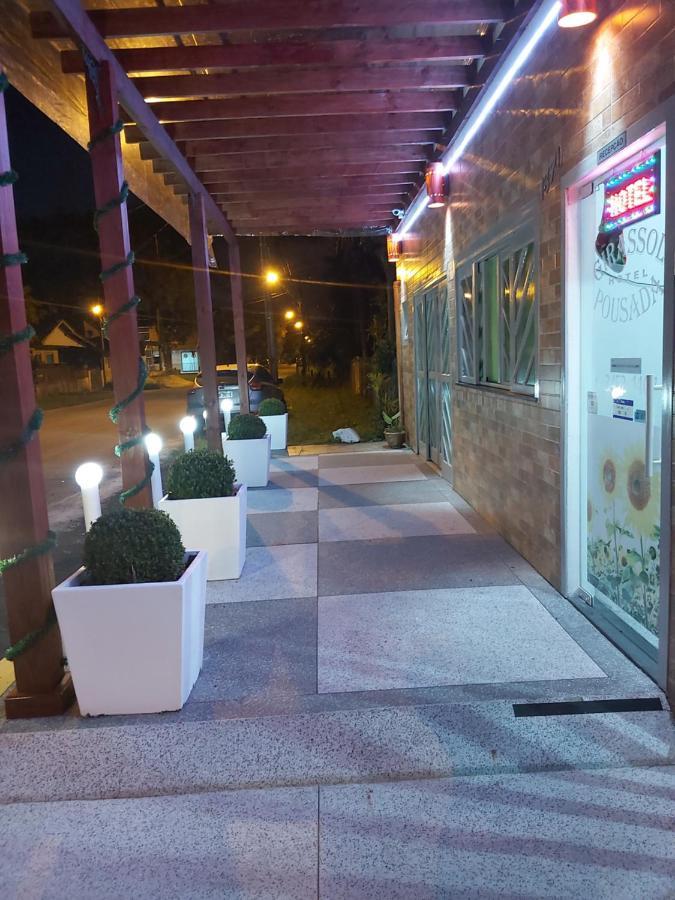 Hotel Pousada Girassol Matinhos Exterior foto